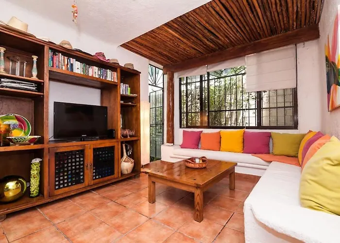Private Terrace 3 Blocks To Mamitas & 5Th Ave, Gated With Pool Apartment