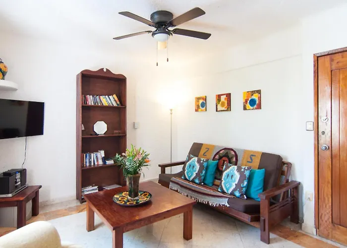 Private Terrace 3 Blocks To Mamitas & 5Th Ave, Gated With Pool