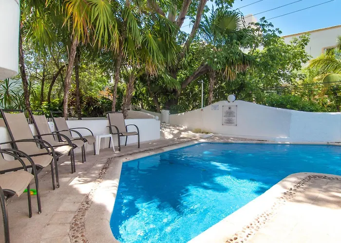 Apartment Private Terrace 3 Blocks To Mamitas & 5Th Ave, Gated With Pool