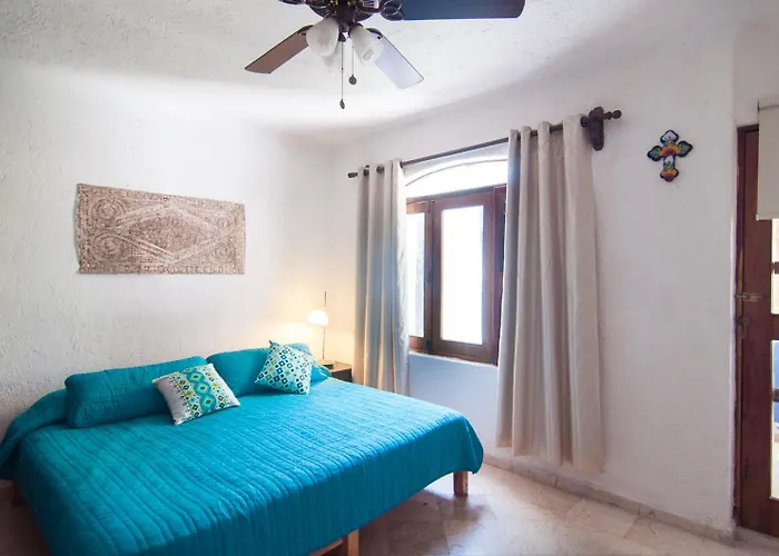 Apartment Private Terrace 3 Blocks To Mamitas & 5Th Ave, Gated With Pool *